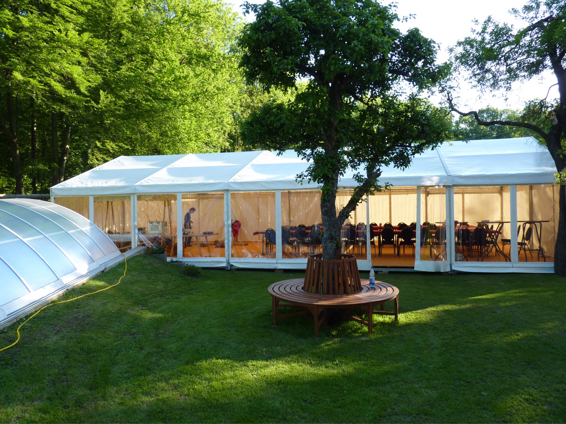 Partyzelt 8m x 12m
