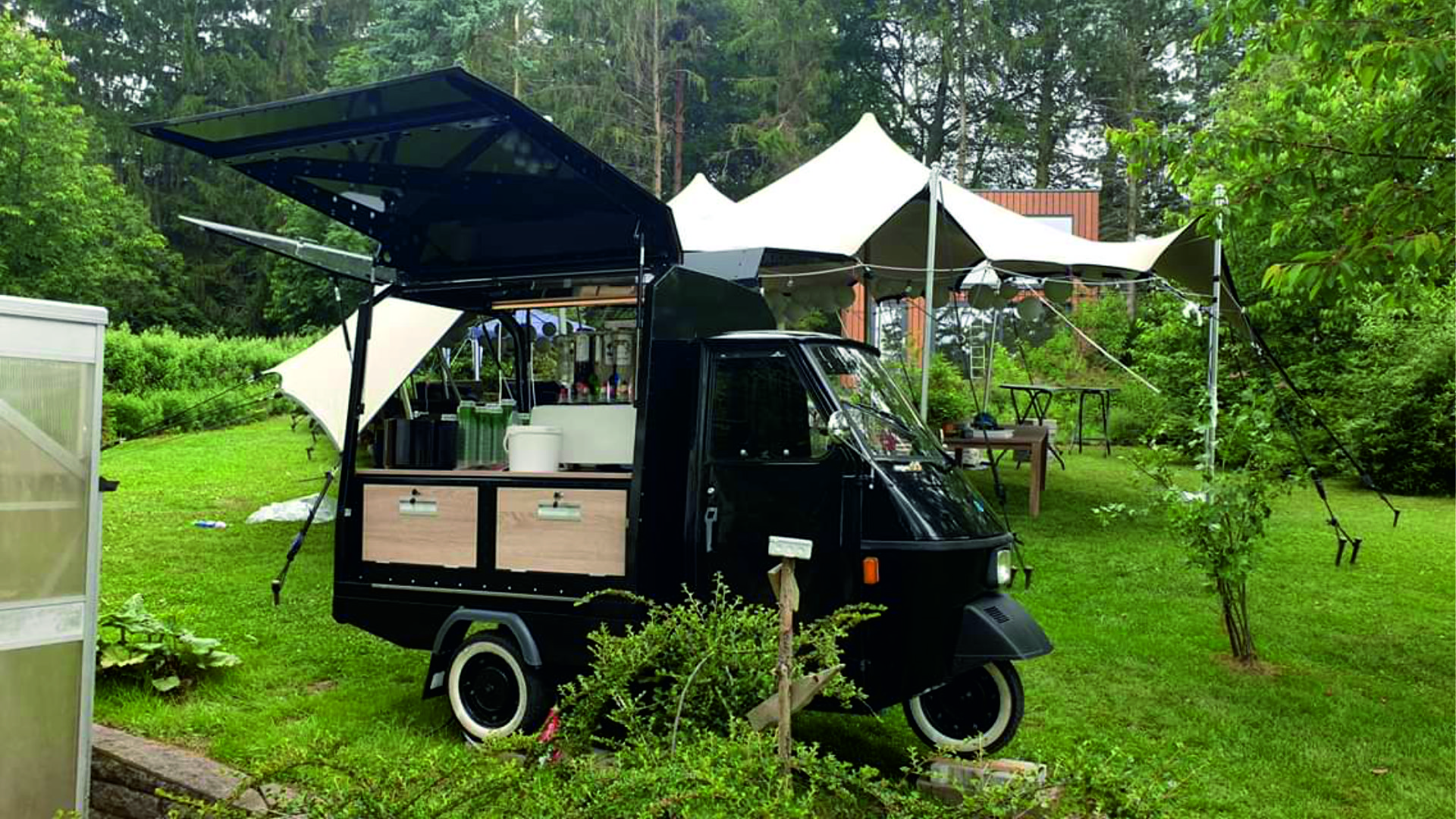 Bar auf Rädern- Cocktail Ape- mieten bei eventTIME, der Partyausstatter