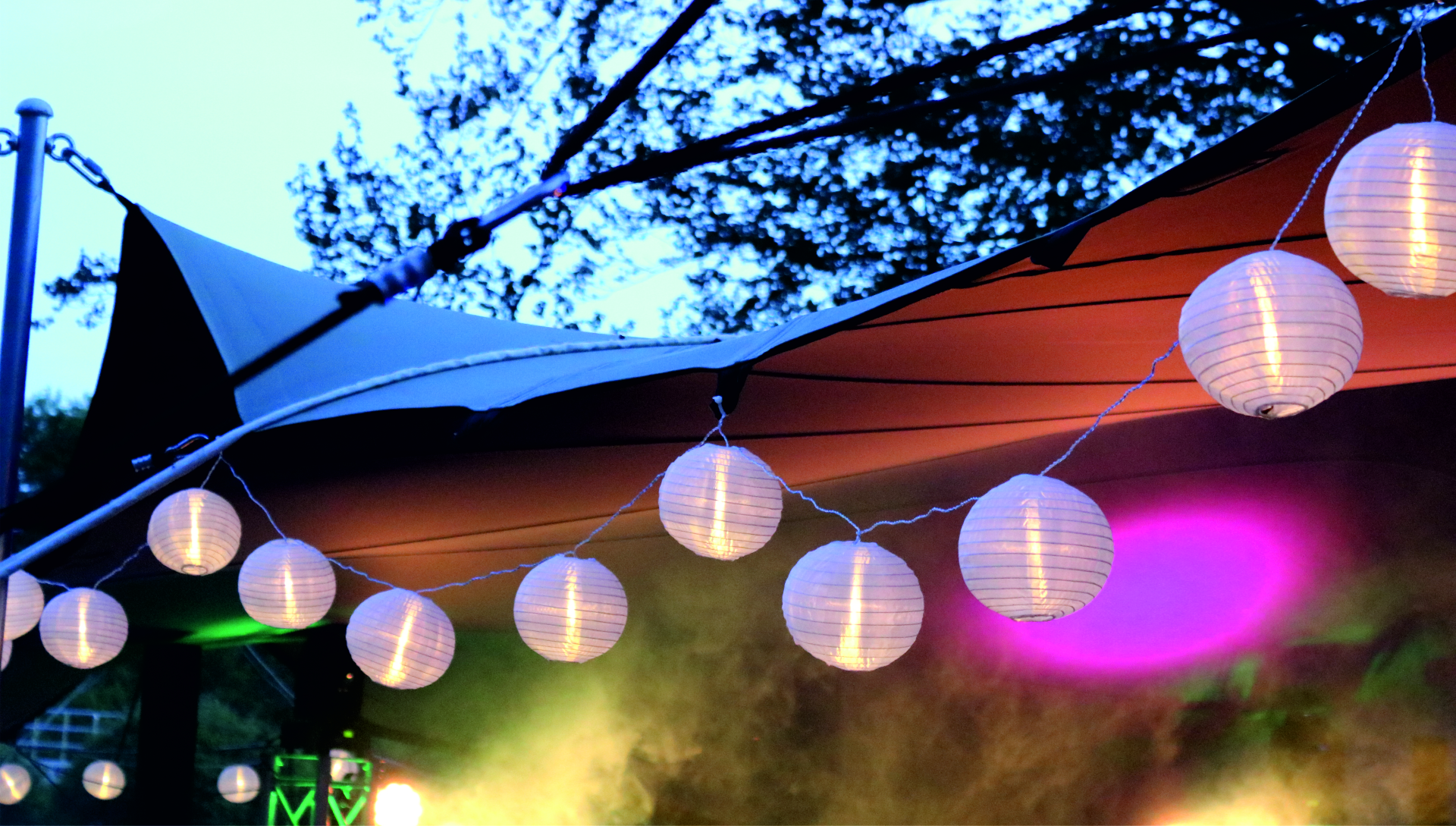 Lichterkette mit Ballon-Elementen - mieten bei eventTIME, der Partyausstatter