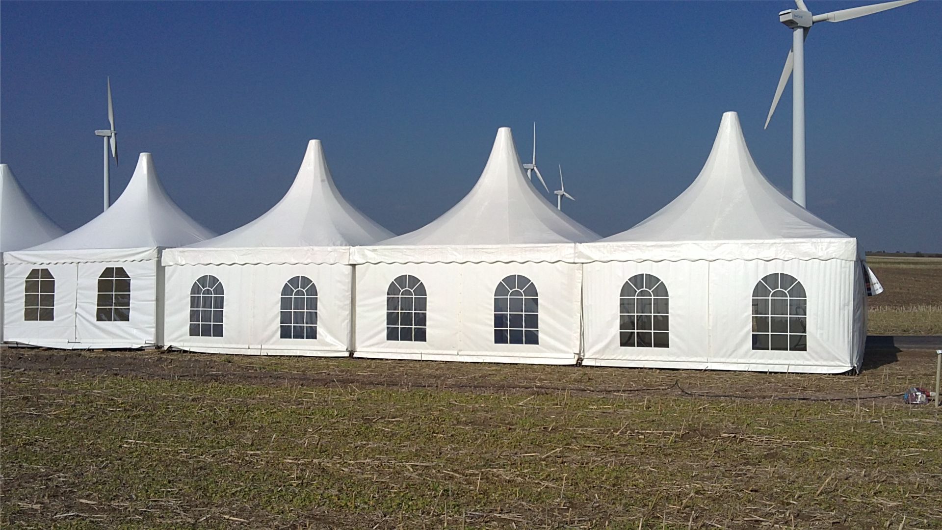 Kuppelzelt 5x5 - mieten bei eventTIME, der Partyausstatter
