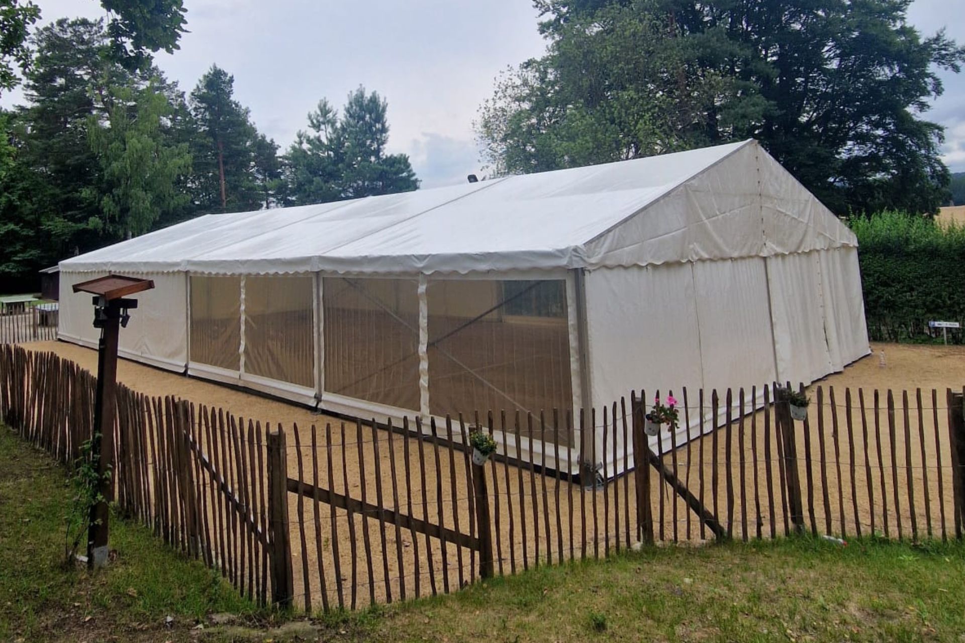Festzelt-10mx20m mieten von eventTIME Festzelt-10mx20m mieten von eventTIME
