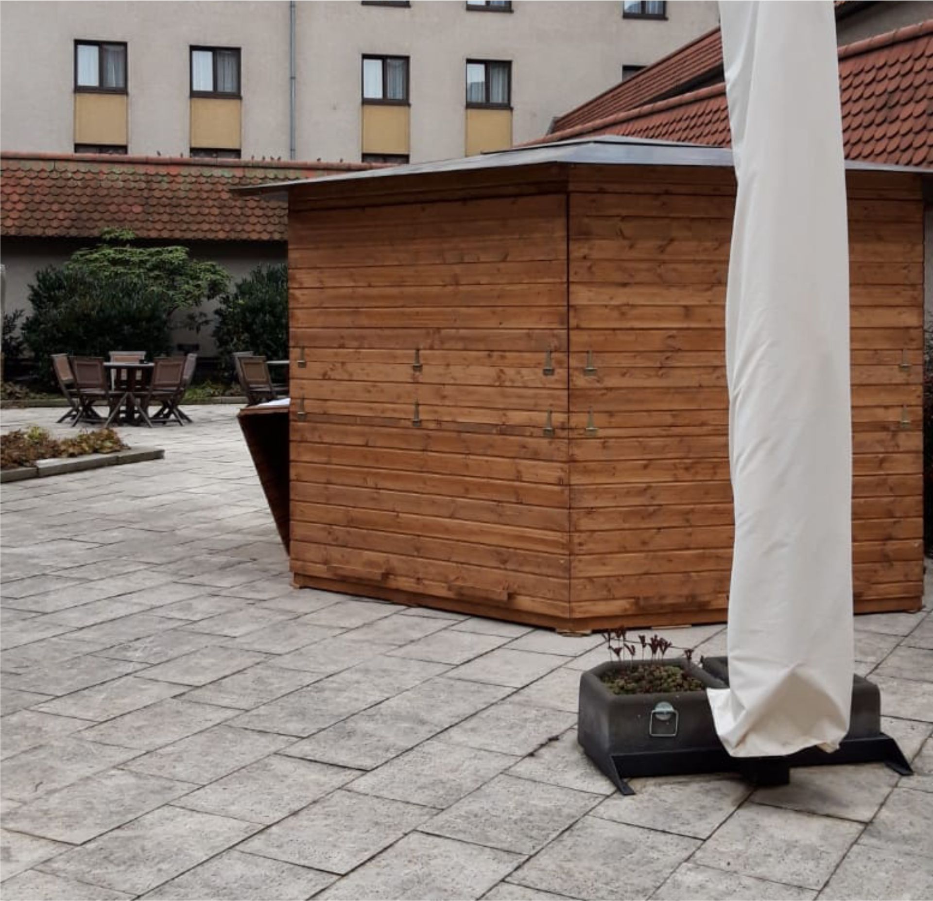6 eckige Pavillons mieten 4m bei eventTIME, der Partyausstatter und Markthüttenshop 6 eckige Pavillons mieten 4m bei eventTIME, der Partyausstatter und Markthüttenshop