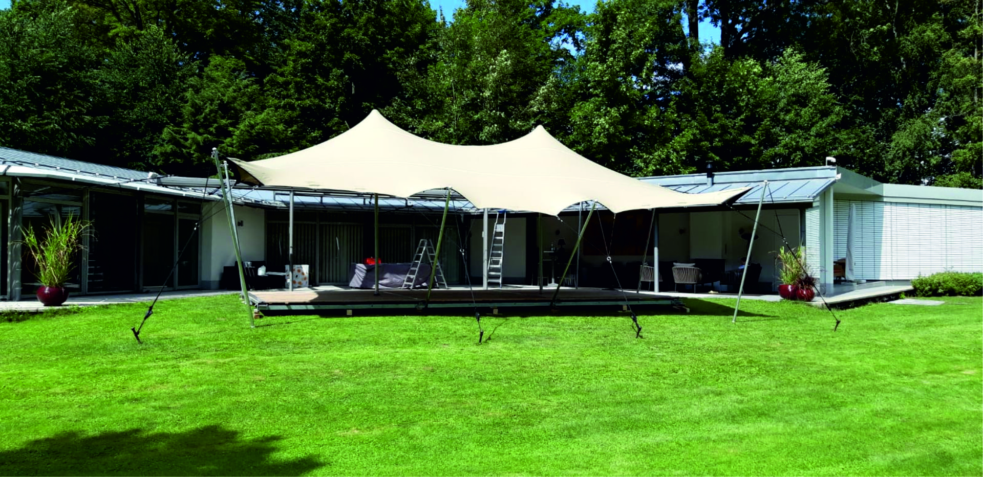 feiern im Strechzelt7 5x10 - mieten bei eventTIME, der Partyausstatter