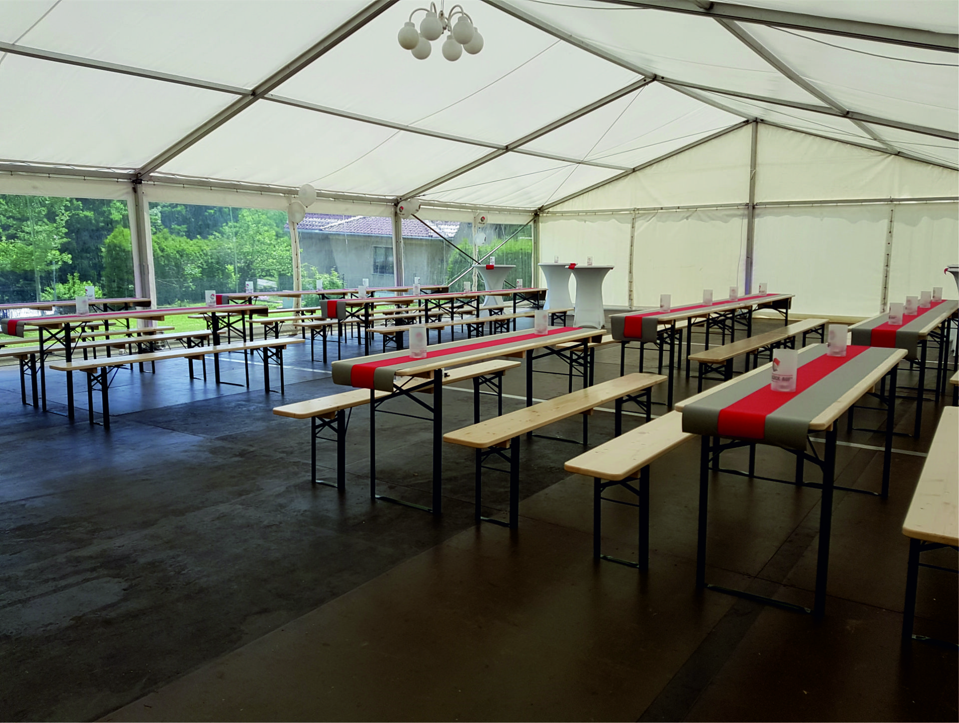 Bierbanktisch - mieten bei eventTIME, der Partyausstatter