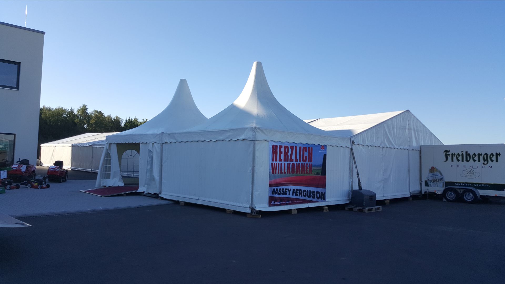 Festzelt 10m x 35m